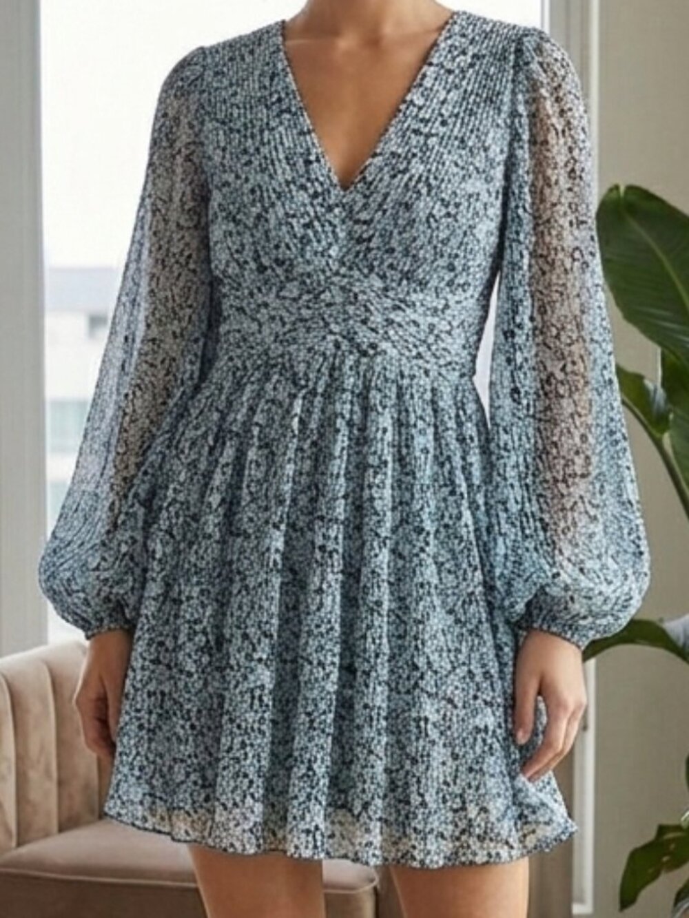 Abercrombie & Fitch XS Teal Floral Plissé Mini Dress Long Sleeves
